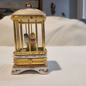 Birdcage trinket